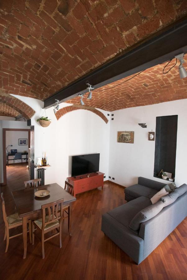 Orpheus Apartment Turin Bagian luar foto